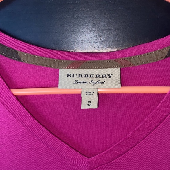 Burberry - Picture 2 of 9